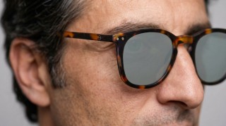 Izipizi Sun #E Tortoise Immagine generata