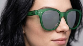 Izipizi Sun #N Green Immagine generata