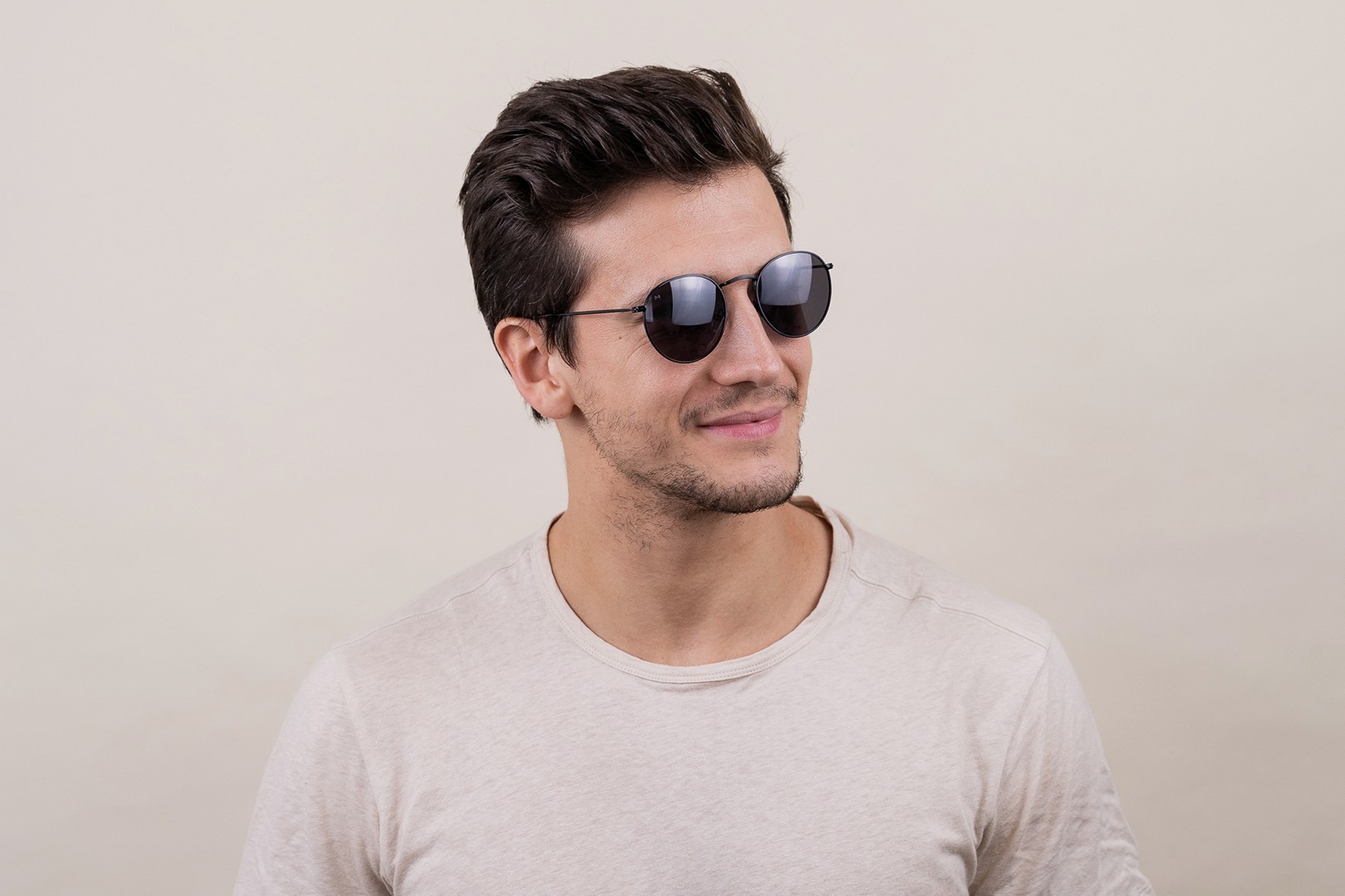 Meller Yster All Black 2 Occhiali da sole Lentiamo