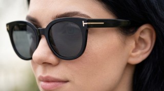 Tom Ford Moira FT1109 01D 53 Immagine generata