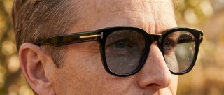 Tom Ford Sinatra FT1104 01A 53 Immagine generata